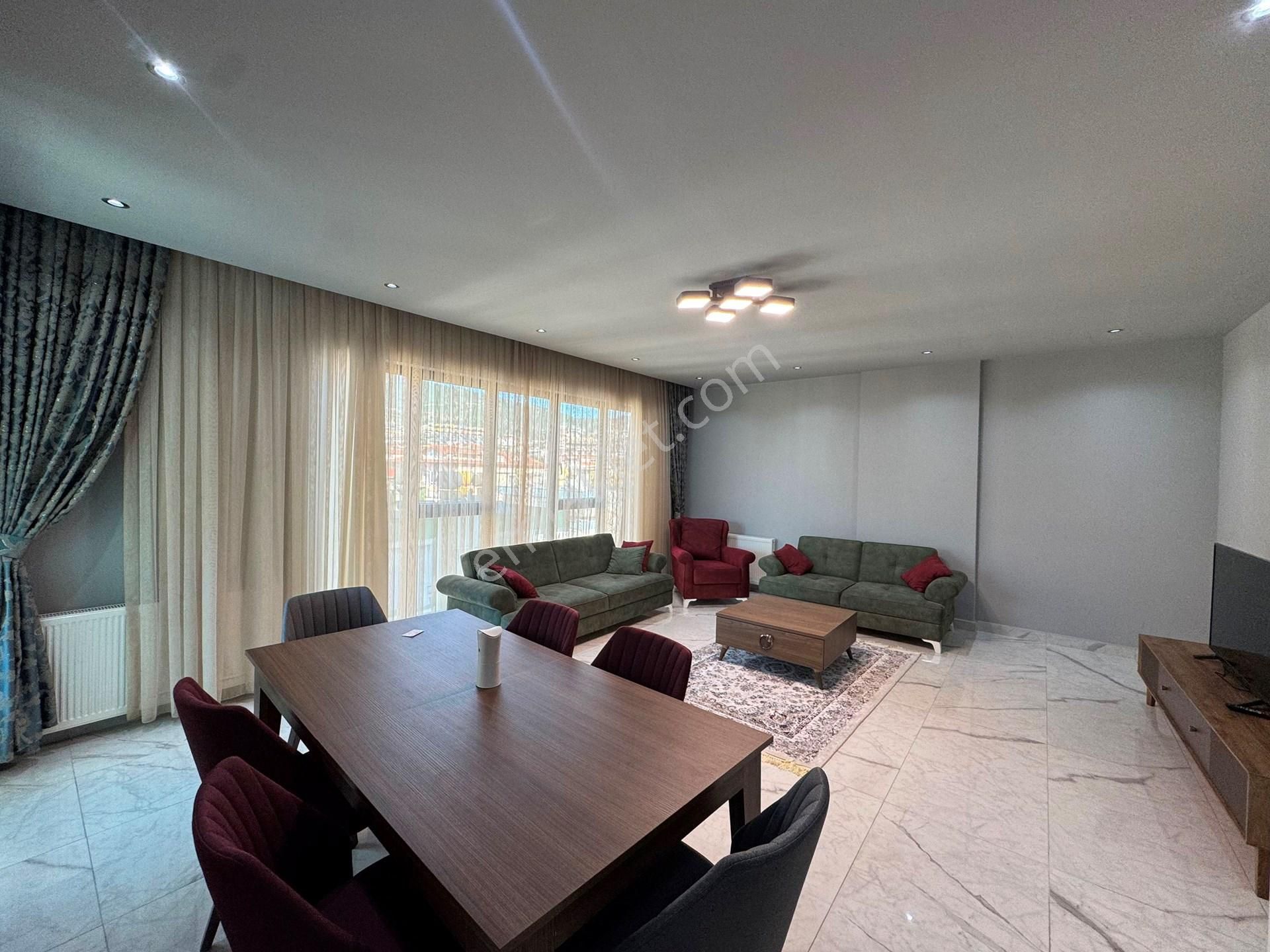 Alanya Merkez 3+1 Mobilyalı Ayrı Mutfak Satılık Muhteşem Residance - Görsel 3