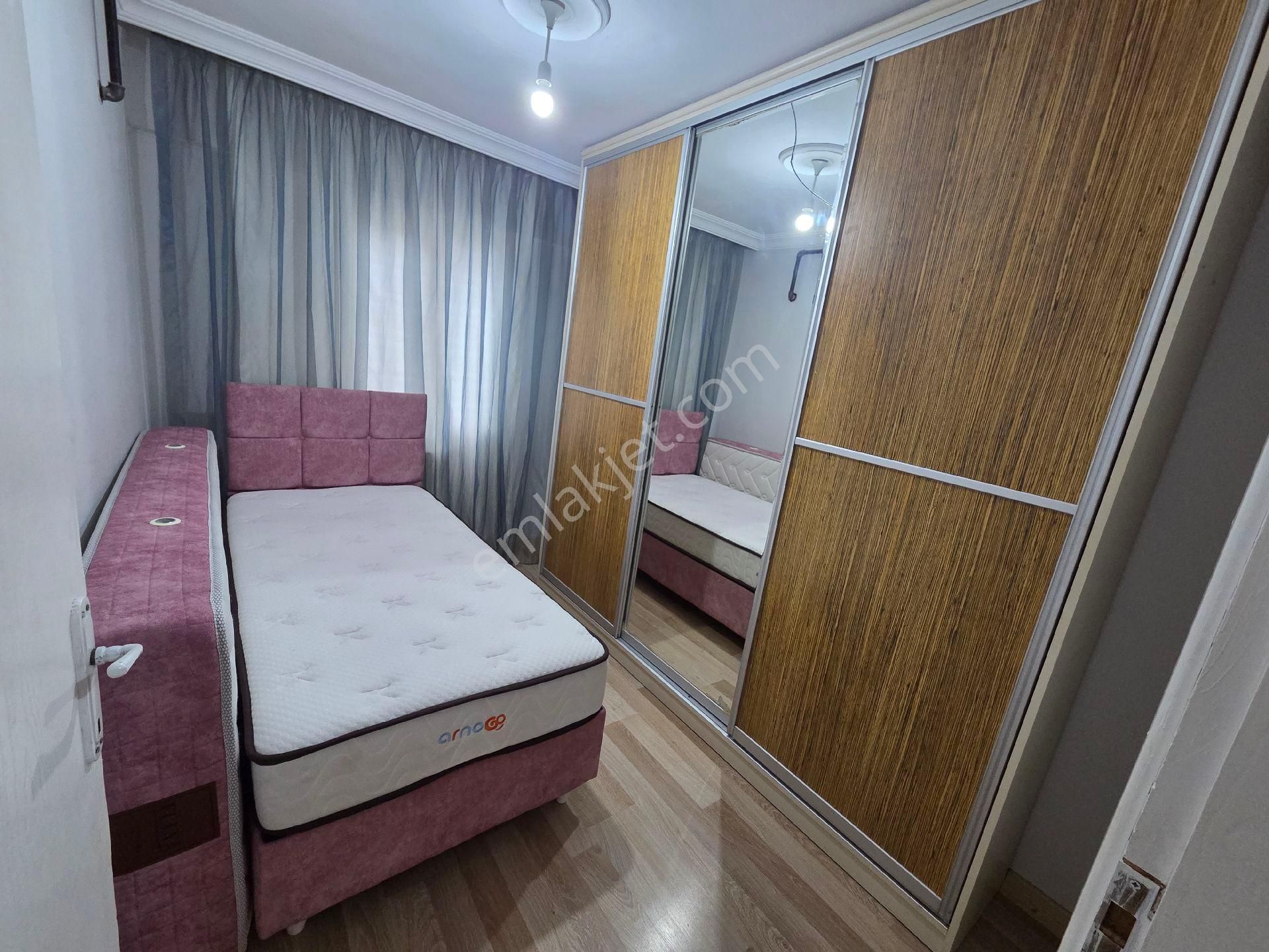 Bornova Merkez Eşyalı Doğalgazlı - Görsel 14