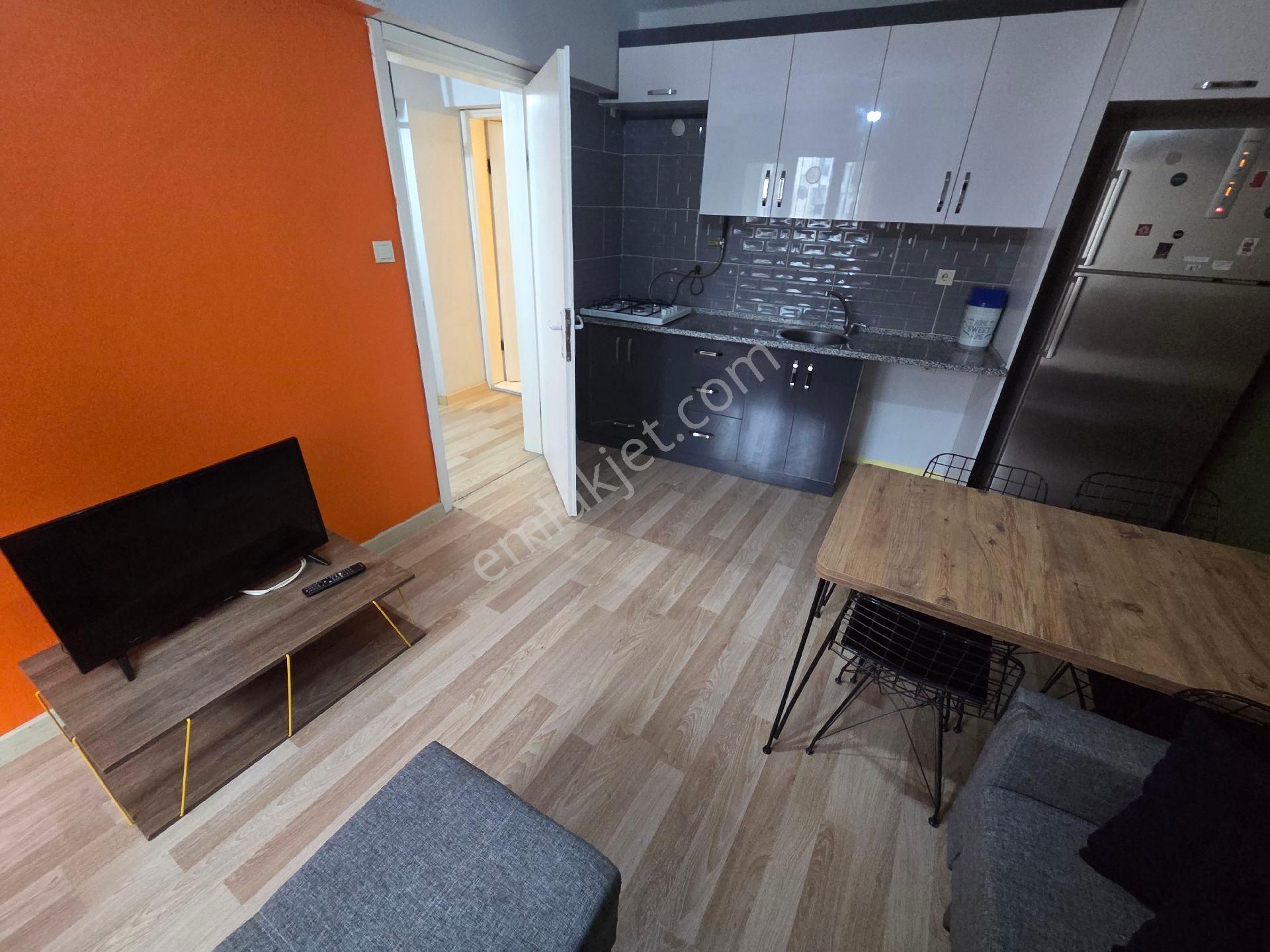 Bornova Merkez Eşyalı Doğalgazlı - Görsel 4