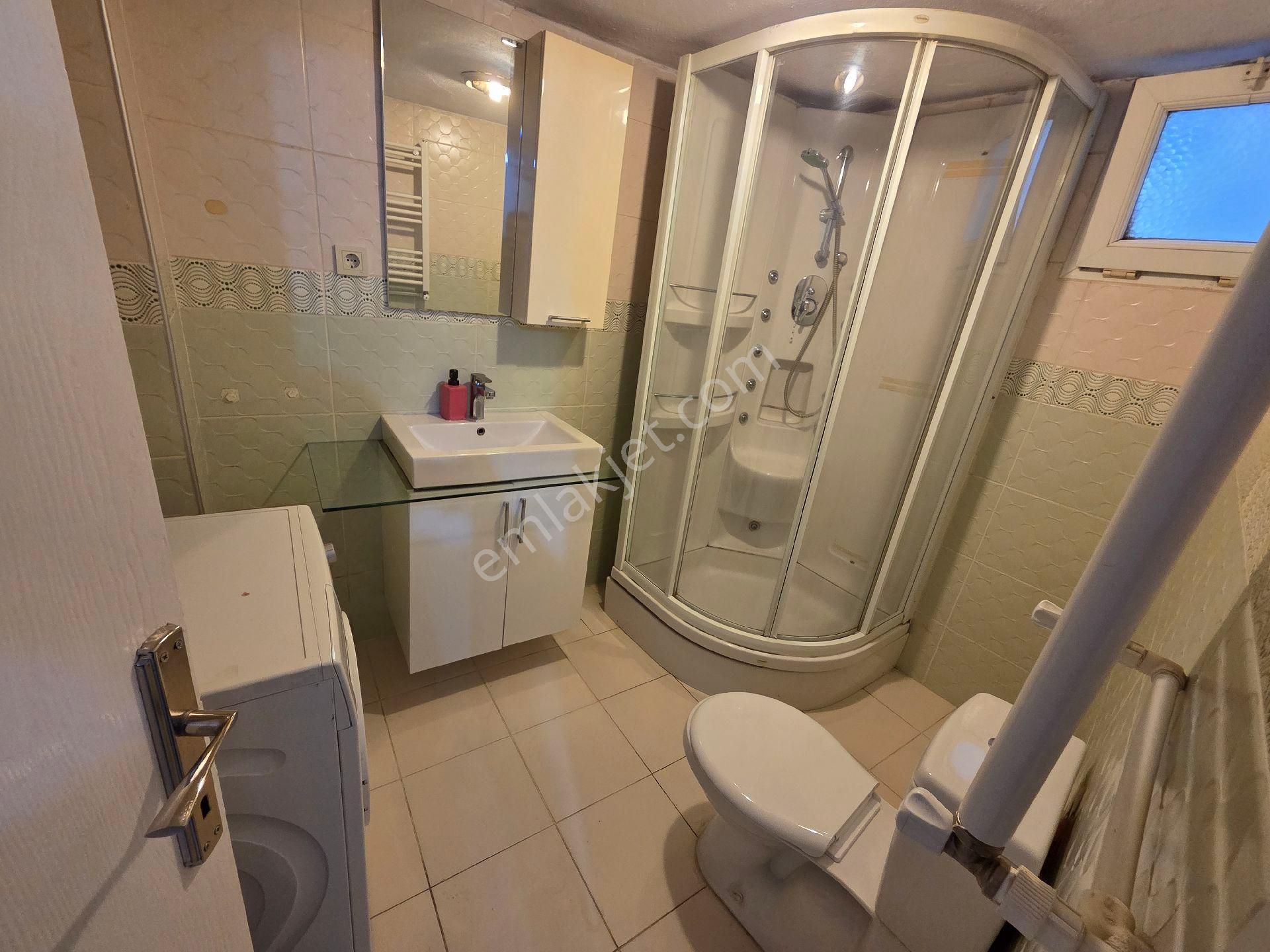 Bornova Merkez Eşyalı Doğalgazlı - Görsel 17