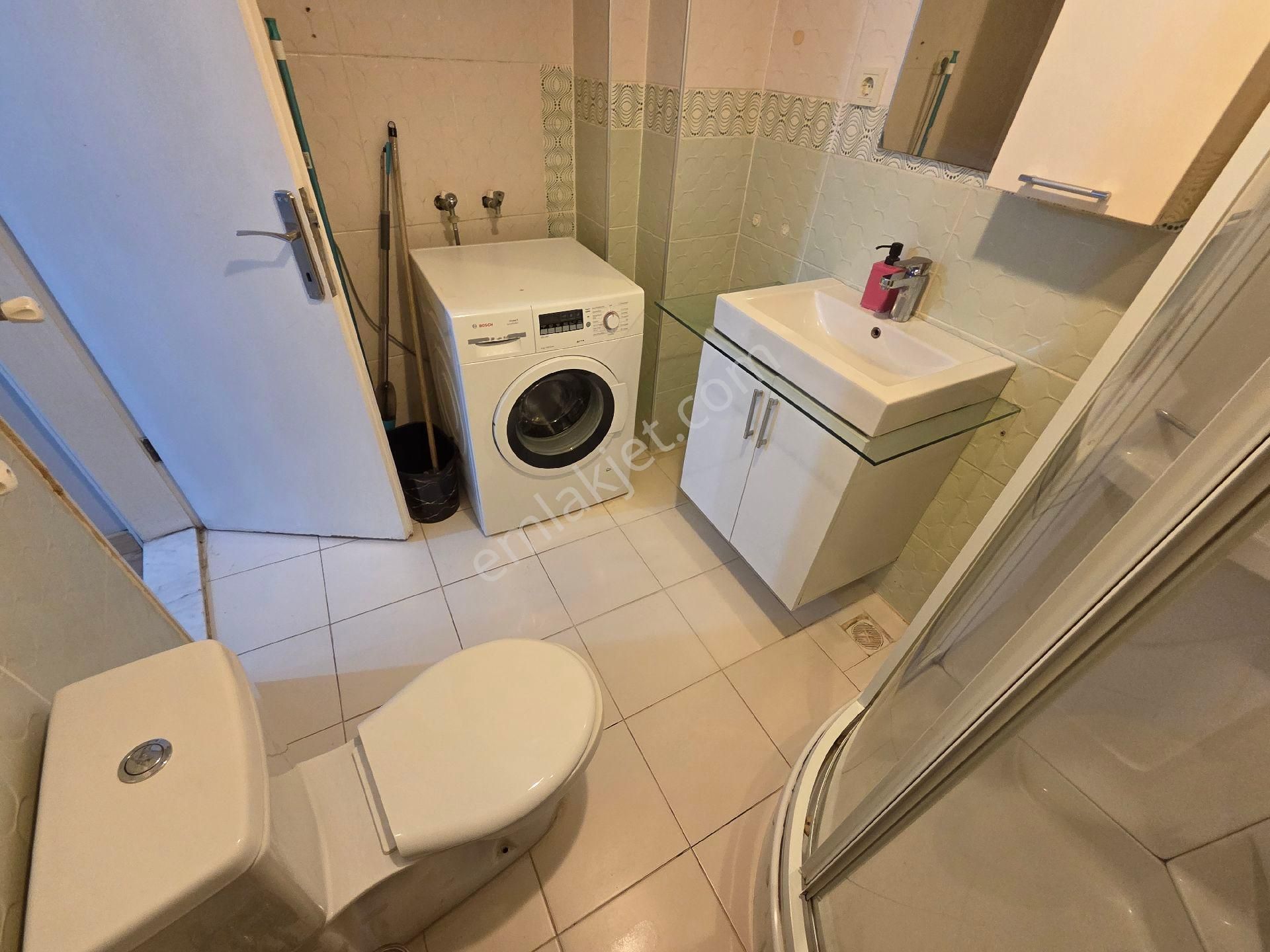 Bornova Merkez Eşyalı Doğalgazlı - Görsel 19