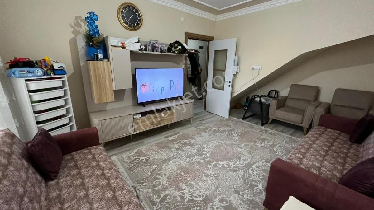 Çarşı Merkezde Emsallerinden Artılı 3+1 Dubleks Daire - Görsel 17