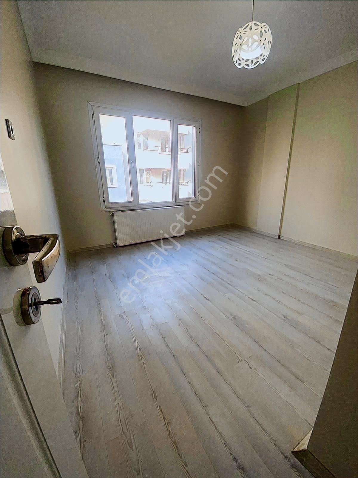 Bergama Doğa Koleji Mevkiinde 3+1 Kiralık Daire - Görsel 15