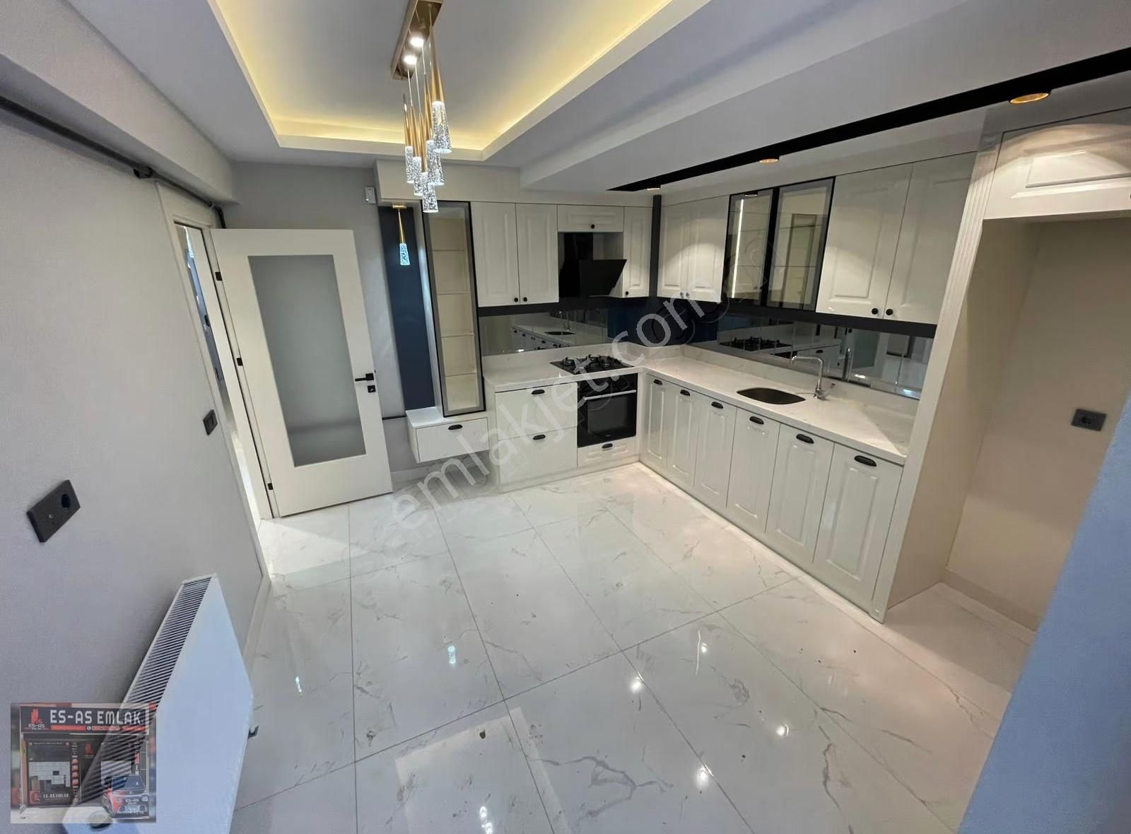 Es-as'tan 29 Ekim Mh.de Ultra Lüks Yapılı 3+1 Satılık Daire - Görsel 16