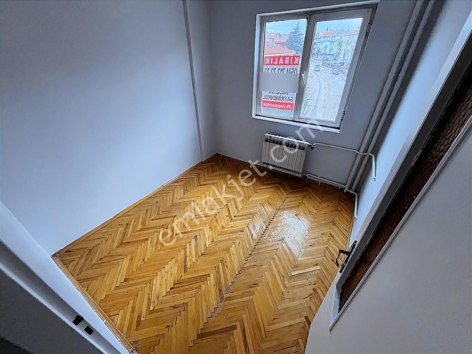 Keçiörende Hakan Sitesi Ara Kat Asansörlü - Görsel 11