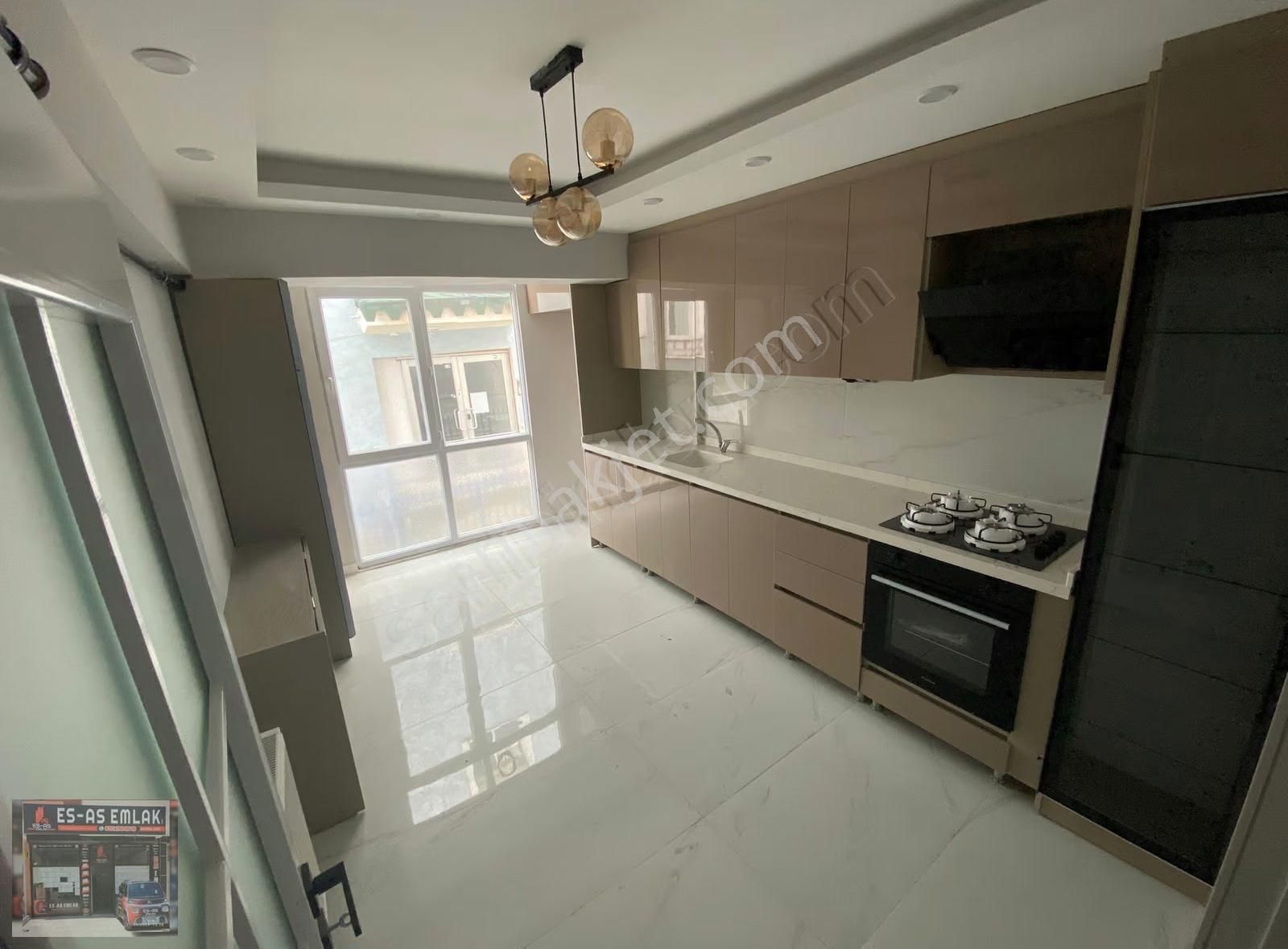 Es As Tan Mareşal Çakmak Mah De 3+1 Lux Yapılı Kiralık Daire
