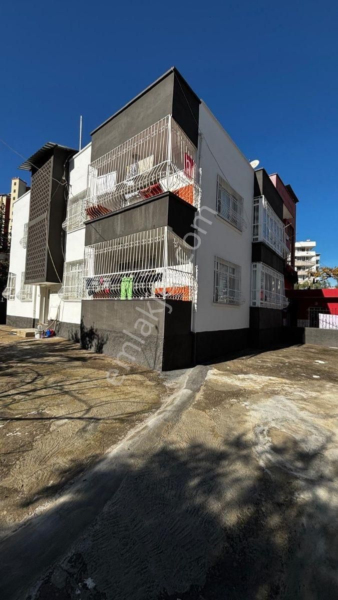 Mert Emlaktan Super Konumda 2 Katlı Mustakıl Ve Arsası Tek Tapu - Görsel 3