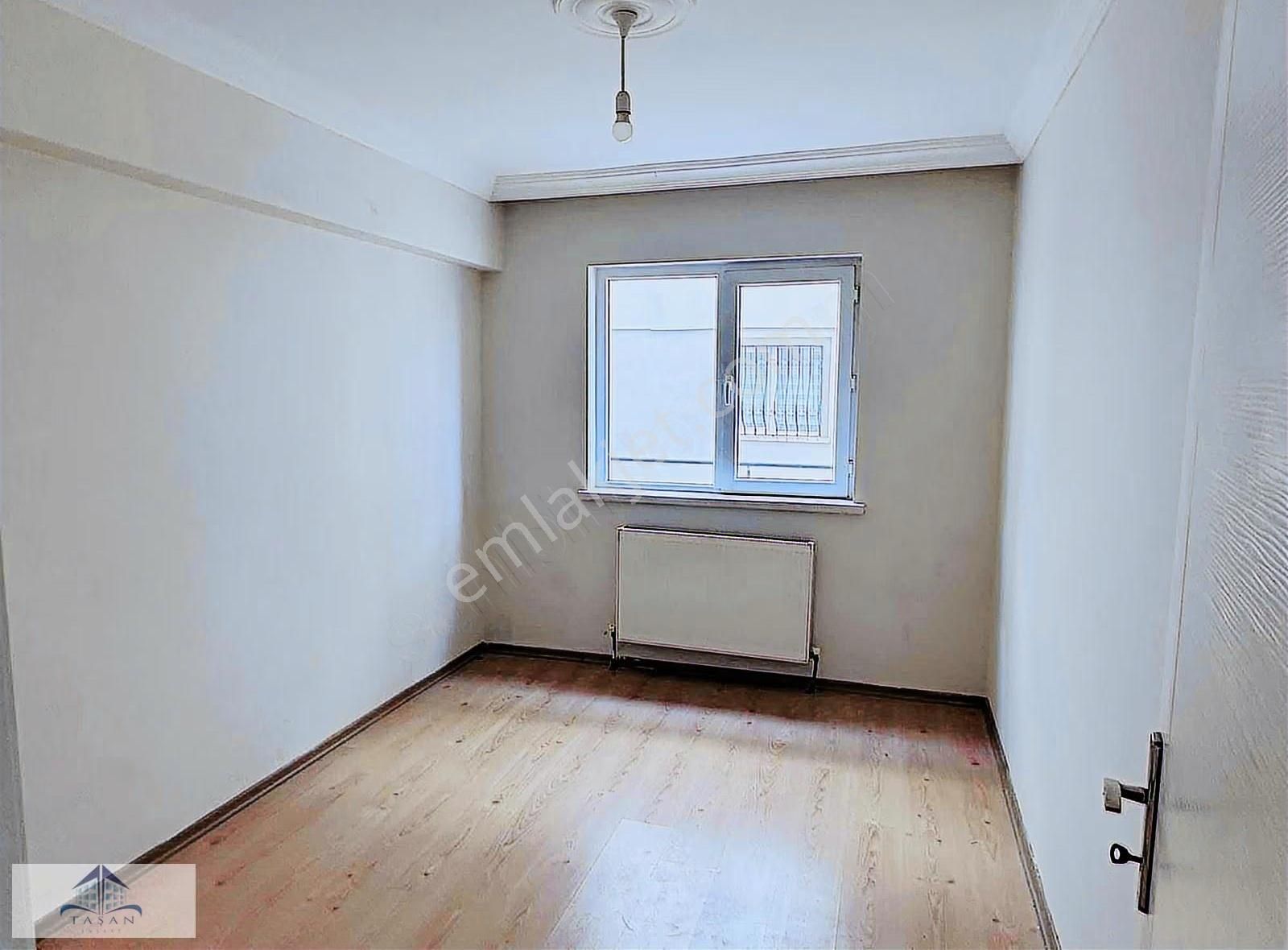 Taşan'dan Gazneli Mahmut Cadde Üzeri Giriş Kat 3+1 Daire