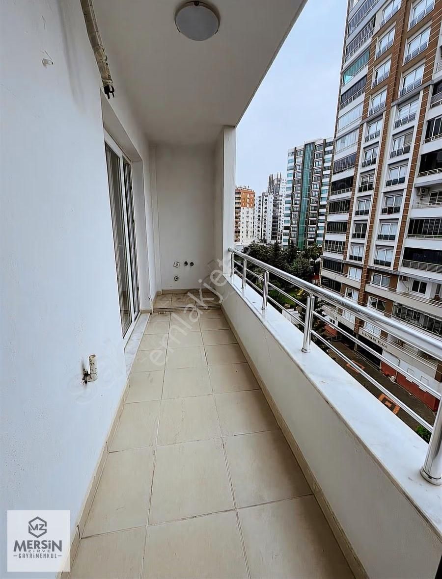 Mezitli Merkez'de Satılık 4+1, 149m² Geniş Balkonlu Daire - Görsel 21