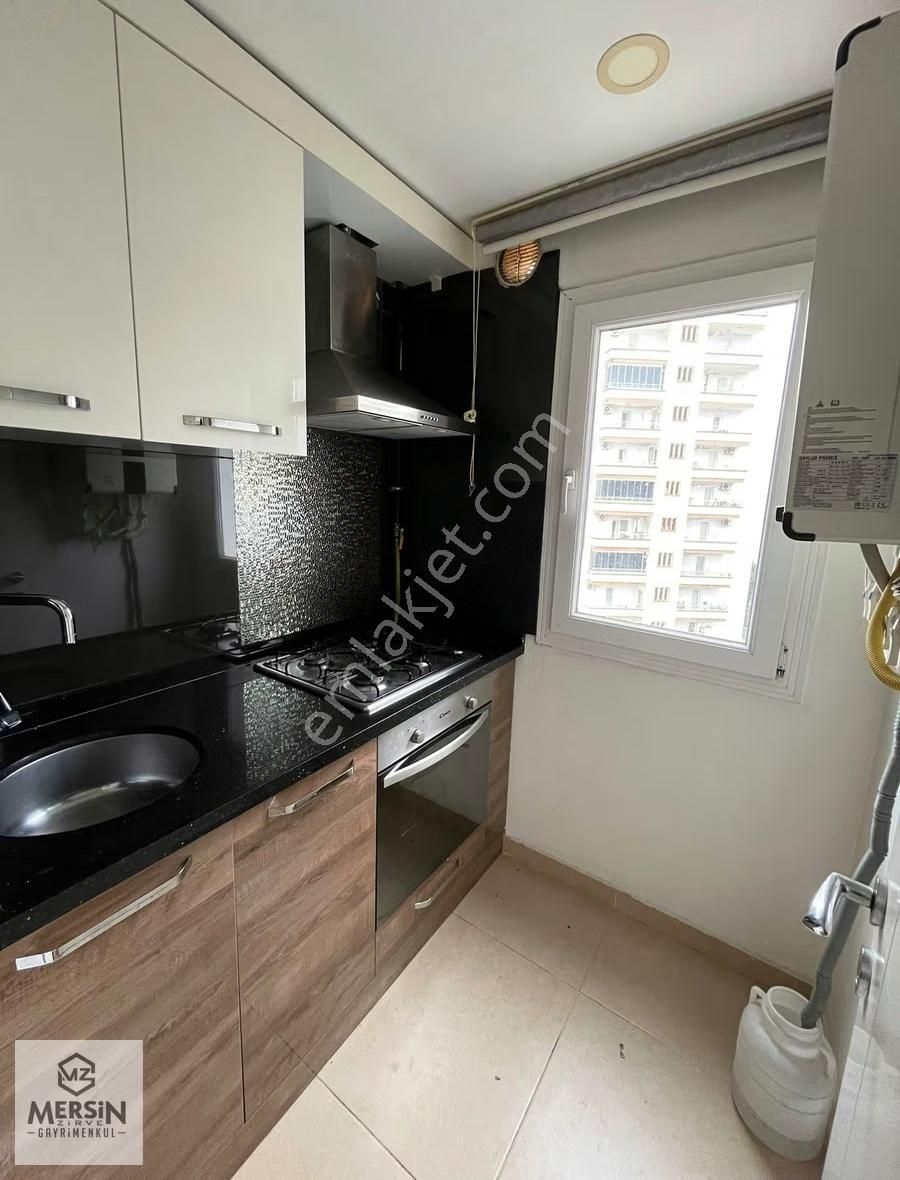 Mezitli Merkez'de Satılık 4+1, 149m² Geniş Balkonlu Daire - Görsel 5