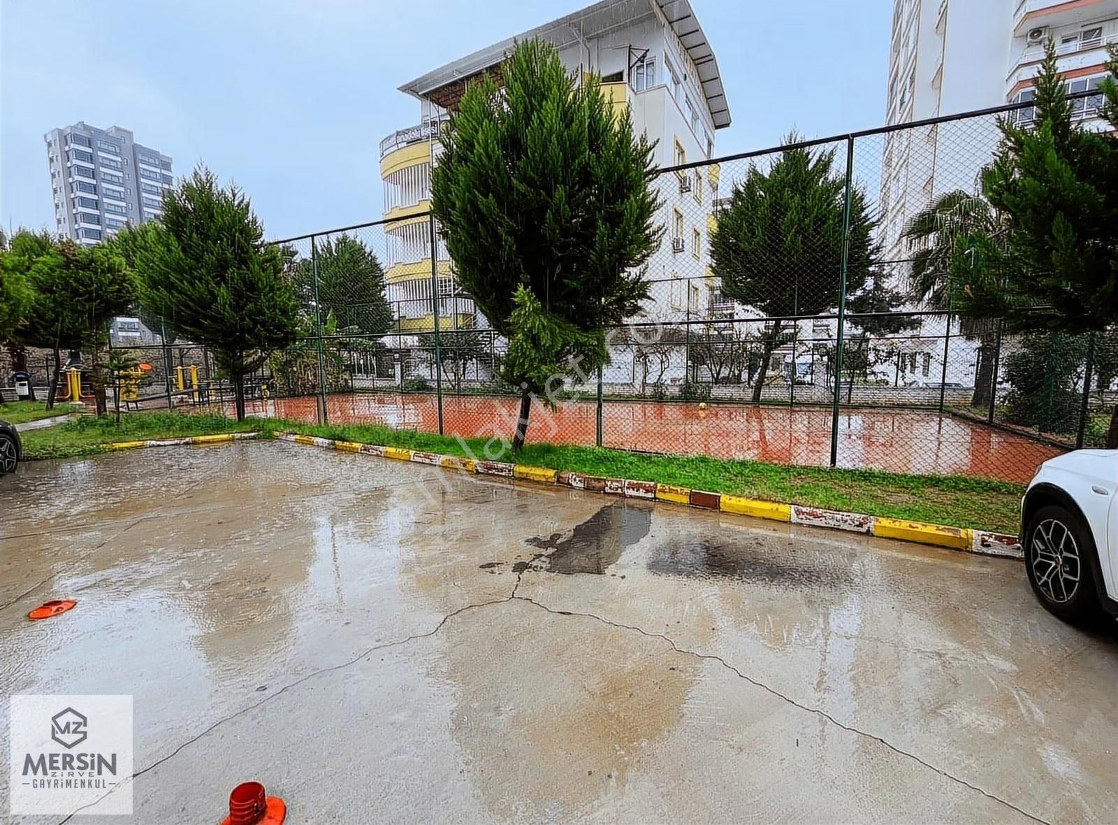 Mezitli Merkez'de Satılık 4+1, 149m² Geniş Balkonlu Daire - Görsel 3