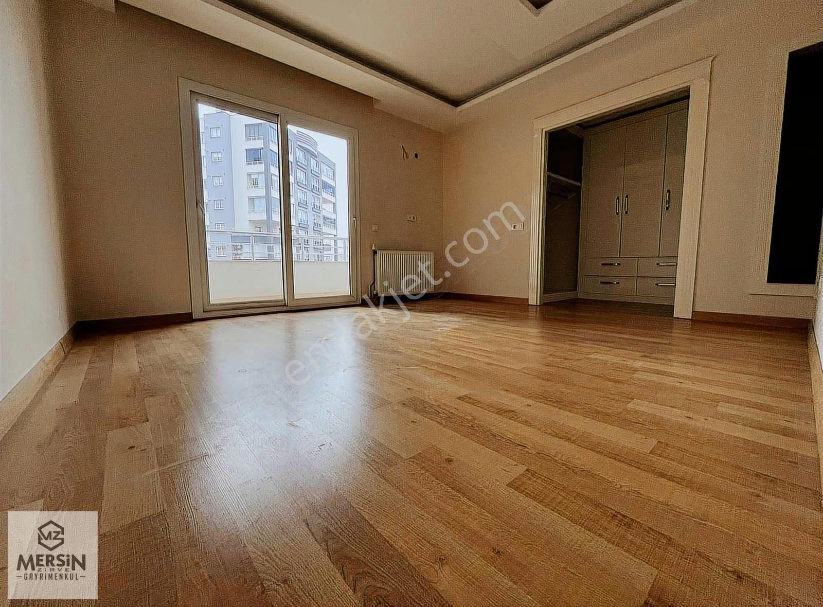 Mezitli Merkez'de Satılık 4+1, 149m² Geniş Balkonlu Daire - Görsel 7