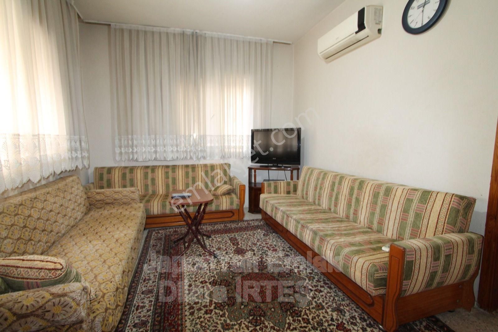 Urla Sanat Sokağı Yakını Bahçeli 8+3 Satılık Müstakil - Görsel 9