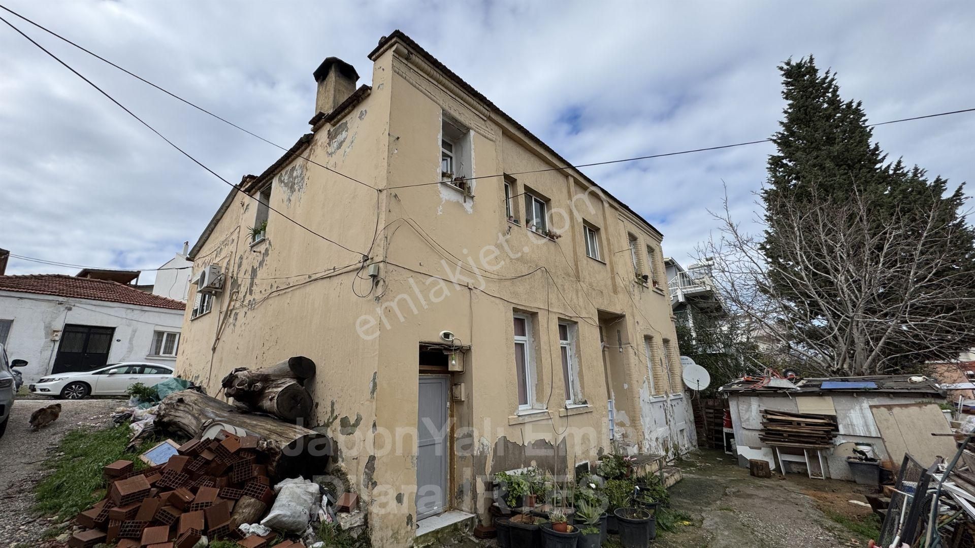 Urla Sanat Sokağı Yakını Bahçeli 8+3 Satılık Müstakil - Görsel 10