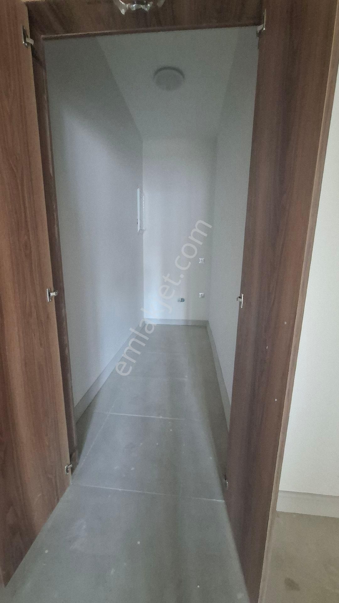 Adana Yüreğir Şehit Erkut Akbay Mag.de Kiralık 3+1 Daire - Görsel 7