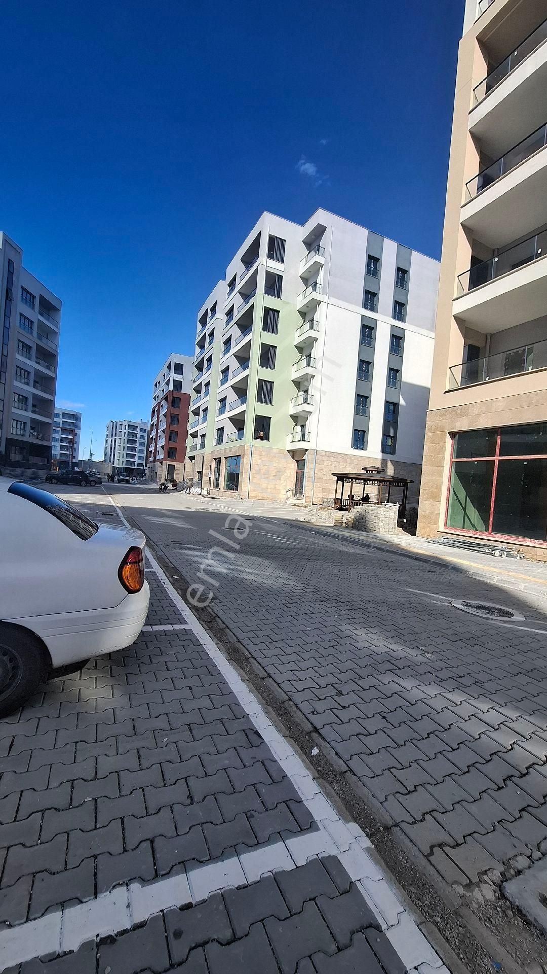 Adana Yüreğir Şehit Erkut Akbay Mag.de Kiralık 3+1 Daire - Görsel 21