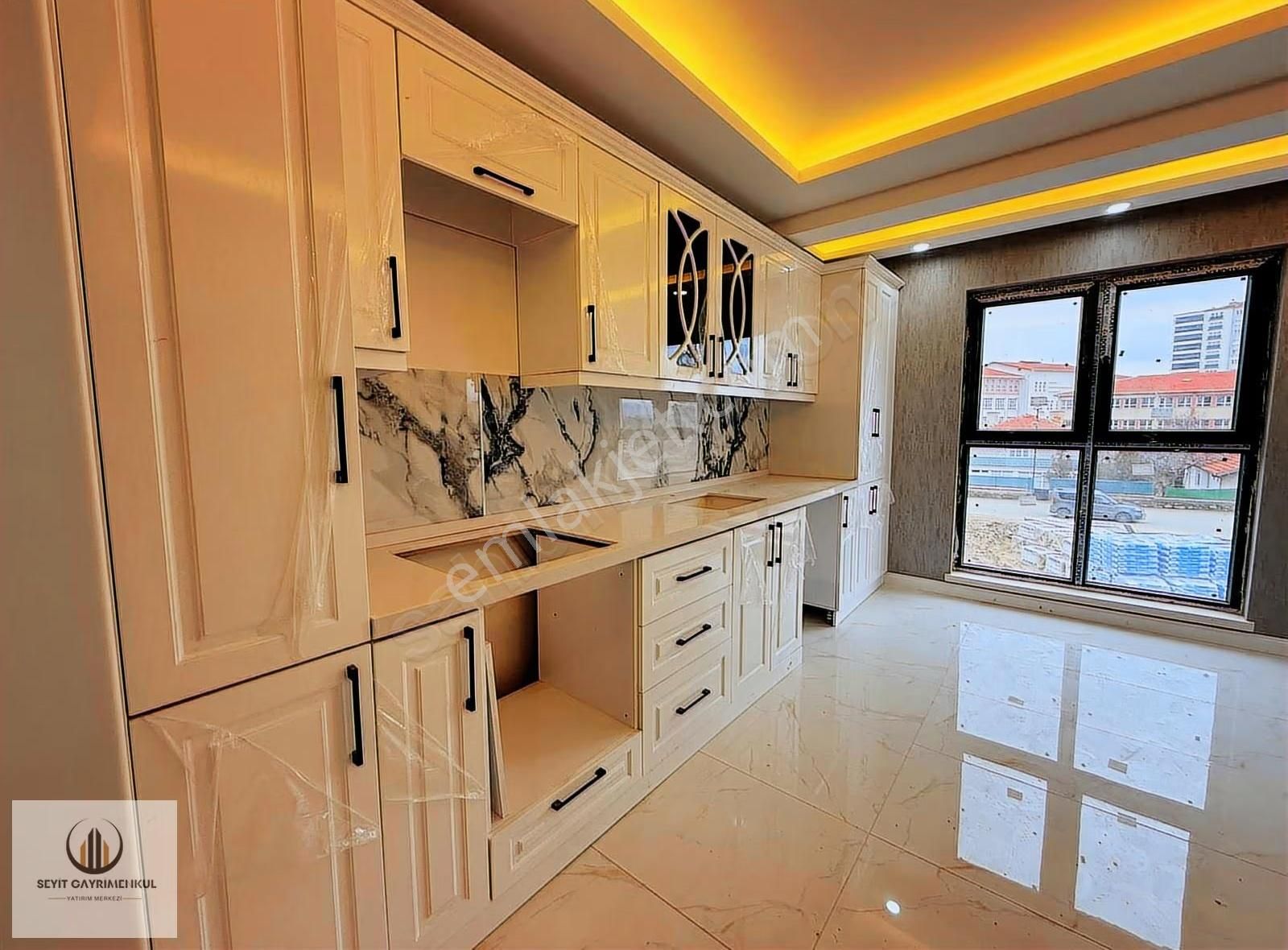 ▄seyit Gayrimenkul▄bölgenin Lüx Mimarisiyle Full Yaplı 3+1_1.kat - Görsel 3