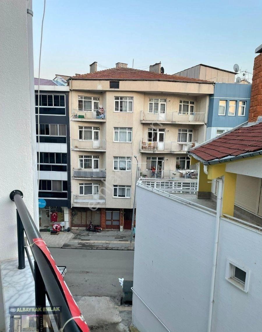 Albayrak'tan Ulus Cad. Üzeri Satılık 1+1 Daire - Görsel 5