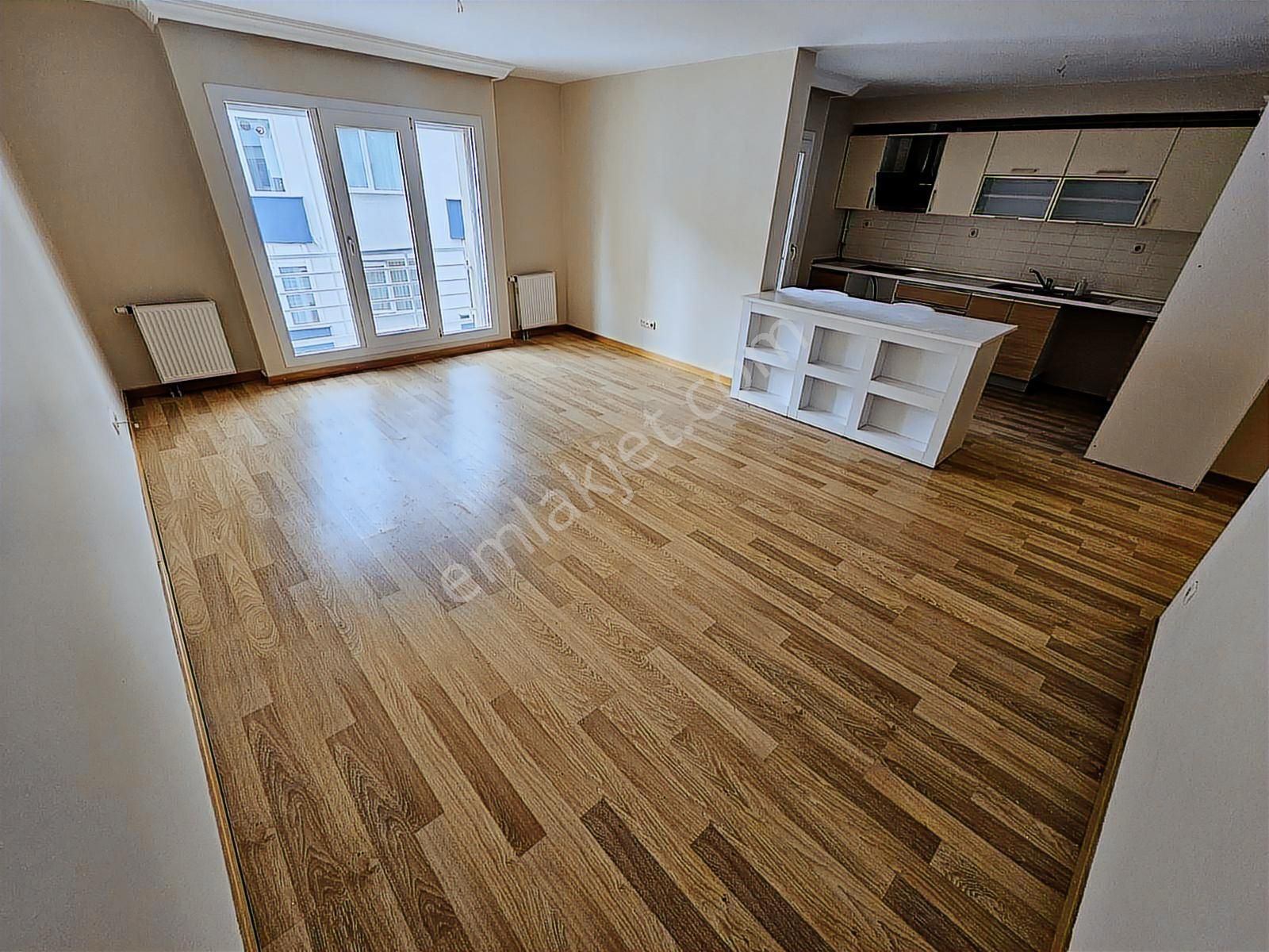 Şerifali Mah. Hapy Garden Sitesi'nde Kiralık 2 +1 Daire - Görsel 27