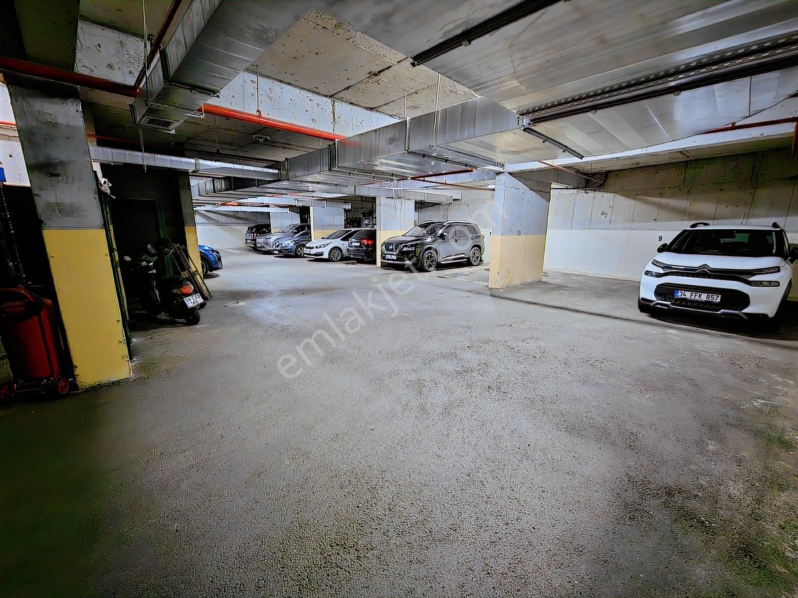 Şerifali Mah. Hapy Garden Sitesi'nde Kiralık 2 +1 Daire - Görsel 30