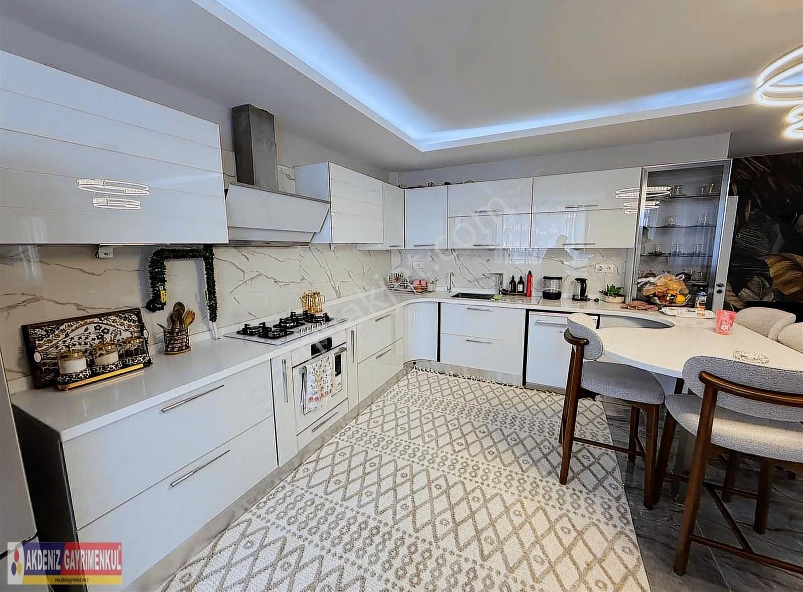 Kenan Evren İle Özal Bulvarı Arasında Full Yapılı Full Ekstralı