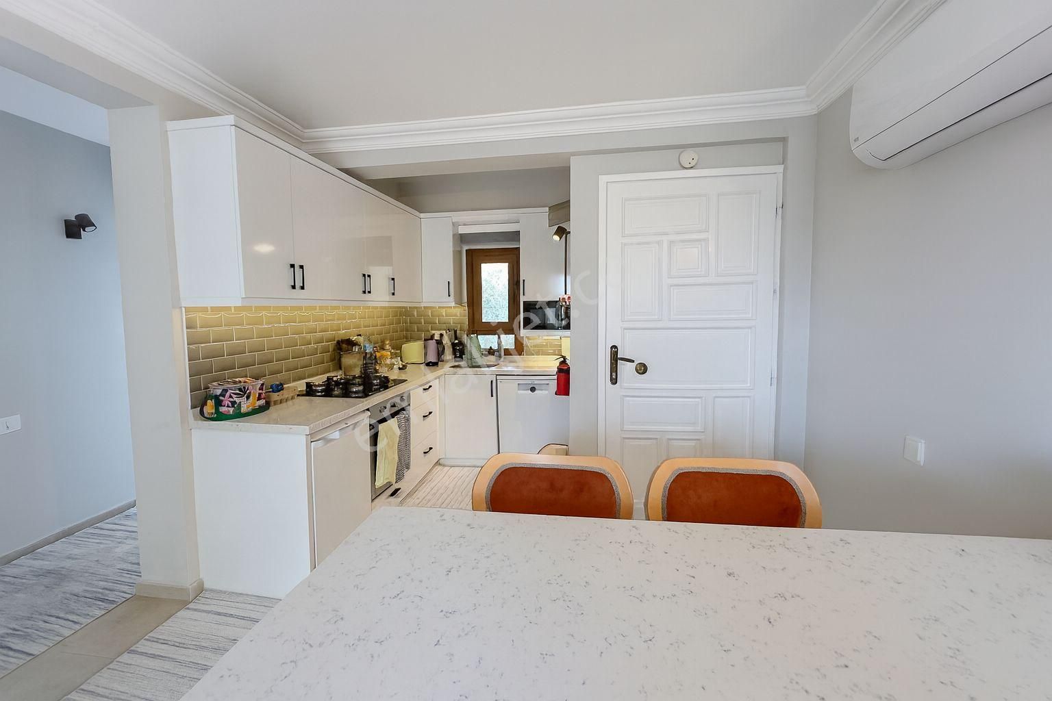 Ölüdeniz'de Yenilenmiş 2+1 Daire - Görsel 13