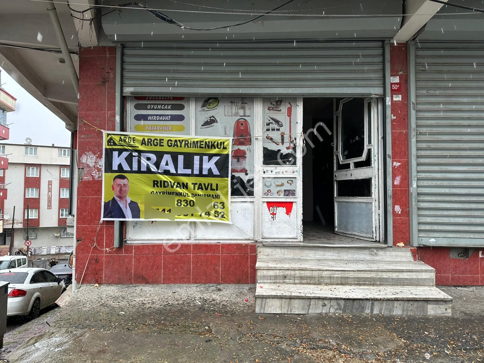 Merkezi Konumda Çift Cephe Kiralik Dükkan - Görsel 3