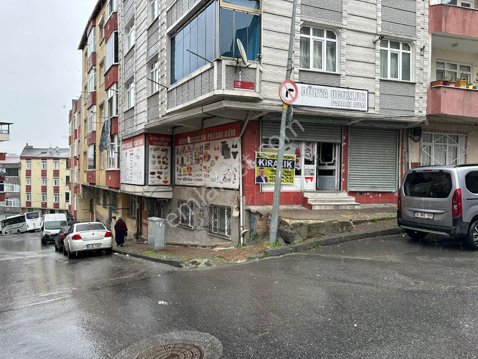 Merkezi Konumda Çift Cephe Kiralik Dükkan