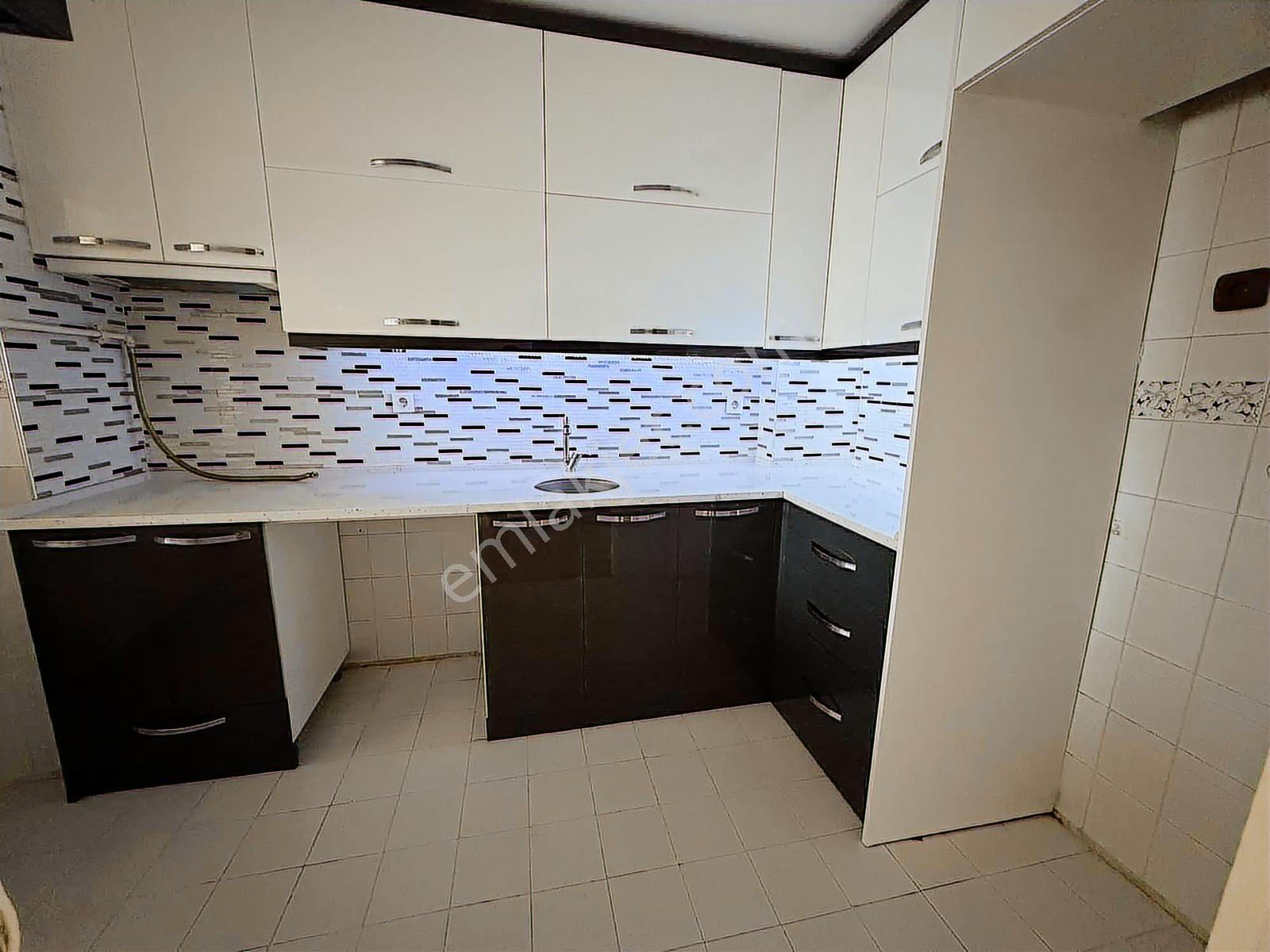 Emlak Center,dan Kiralık Akıncılar Ara Kat 3+1 Kapalı Mutfak - Görsel 2