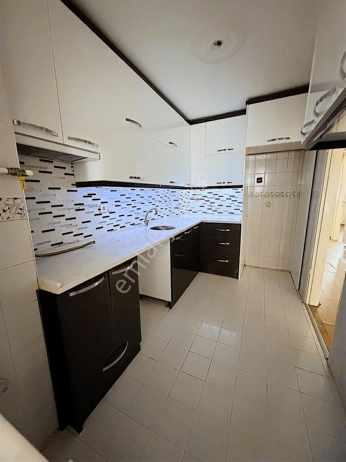 Emlak Center,dan Kiralık Akıncılar Ara Kat 3+1 Kapalı Mutfak - Görsel 12
