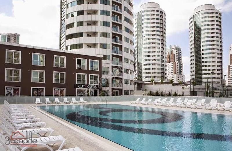 Spradon Quartz 3+1 Tadilatlı Şerefiyeli Daire