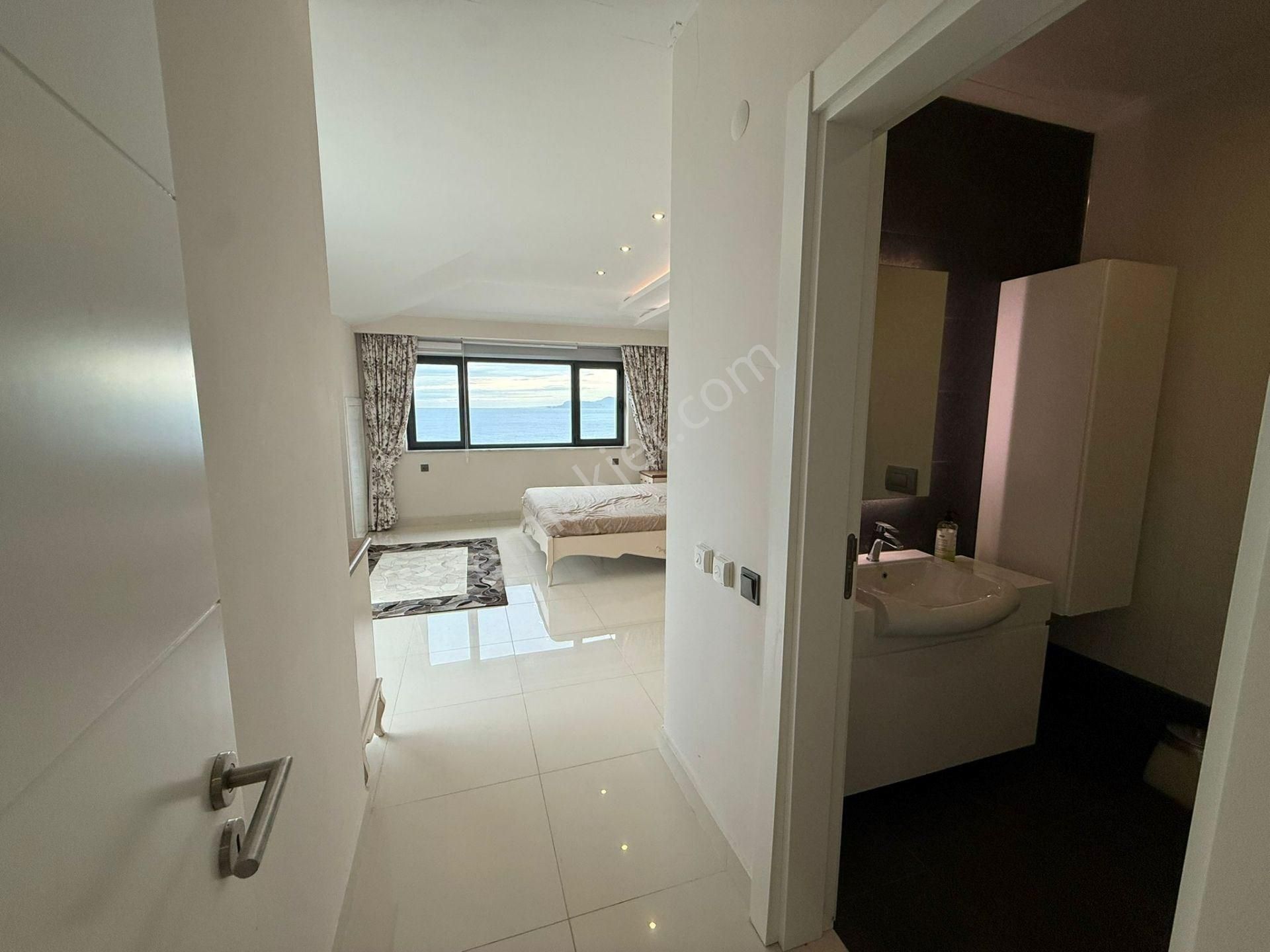 Alanya/kargıcak Muhteşem Lüks Mobilyalı Deniz Manzaralı 3+1 Penthouse - Görsel 32