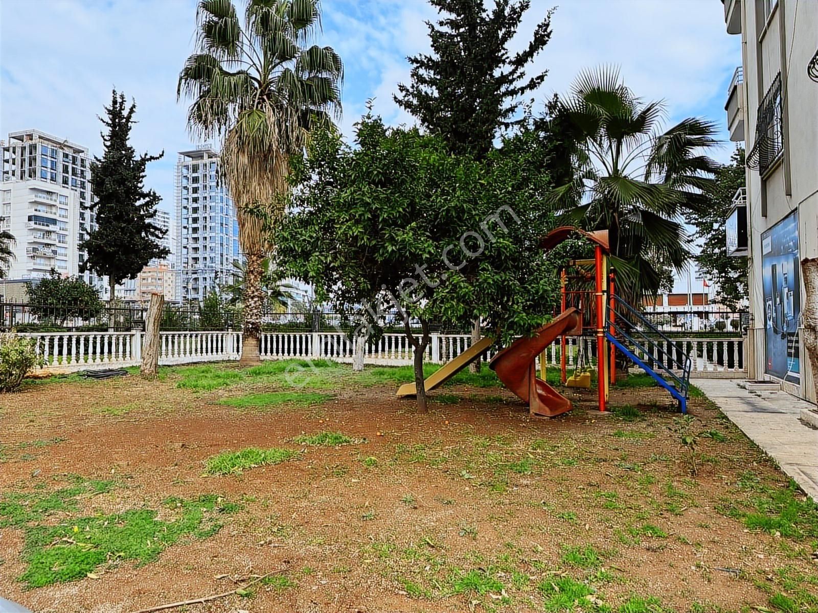 Aktif'den Hürriyet'de Site İçi Satılık Ferah 3+1 Daire - Görsel 24