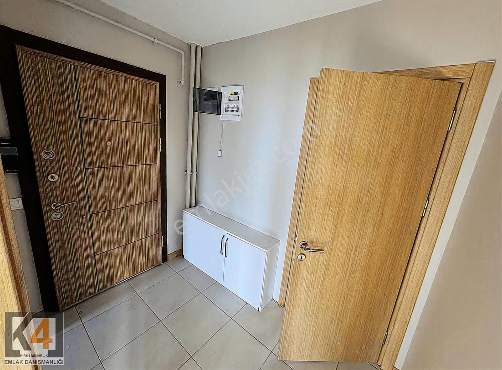 Kayaşehir 24. Bölge Kiralık Daire 2+1 82 M2 K.mutfak 3 Cepheli - Görsel 16