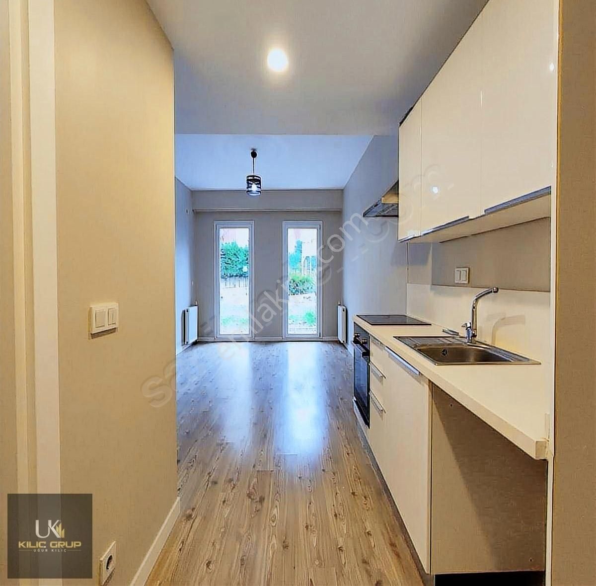 Darıca Divan Gmarin Sitesinde 1+0 Bahçe Katı Boş Satılık - Görsel 3