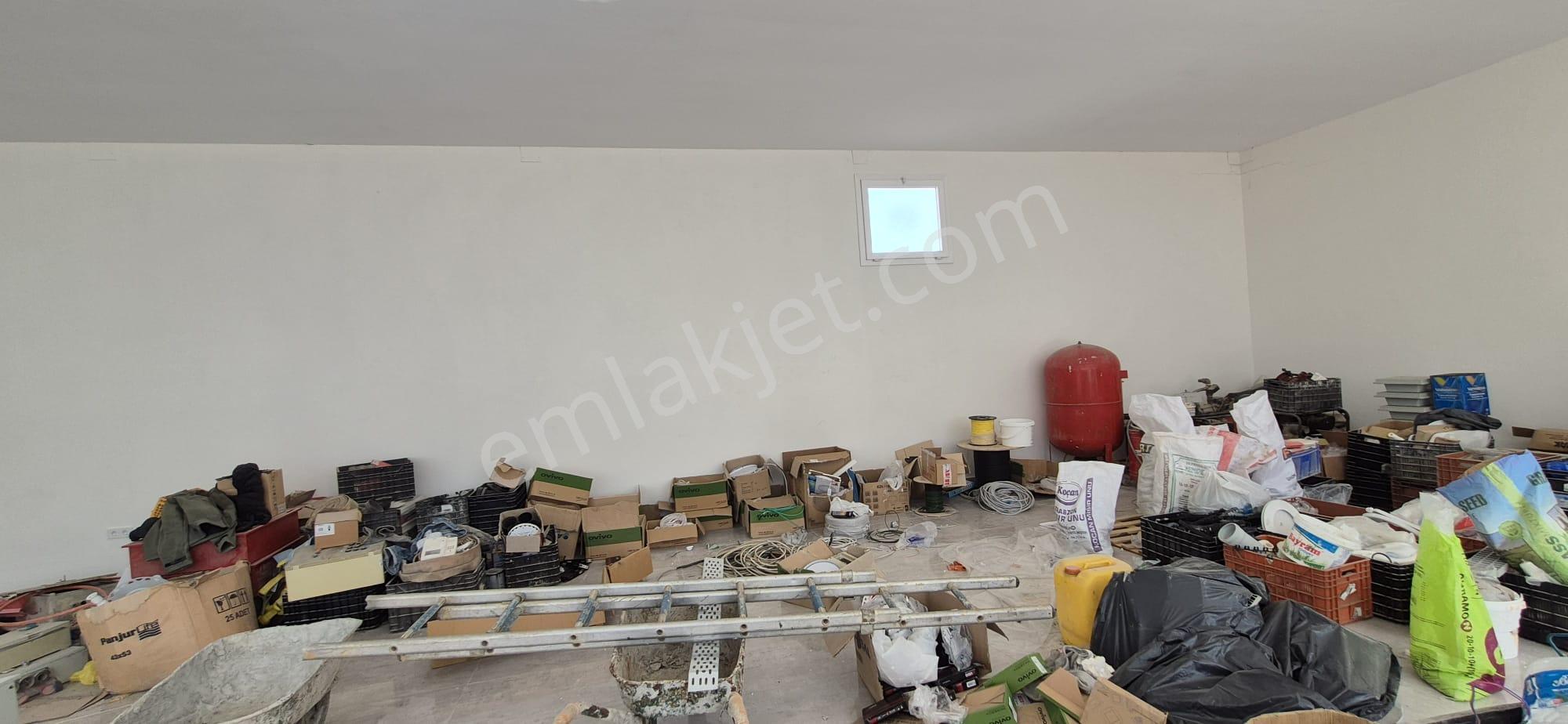 Golden Key Gayrimenkul'den Yıldızlı'da Satılık Dükkan - Görsel 16