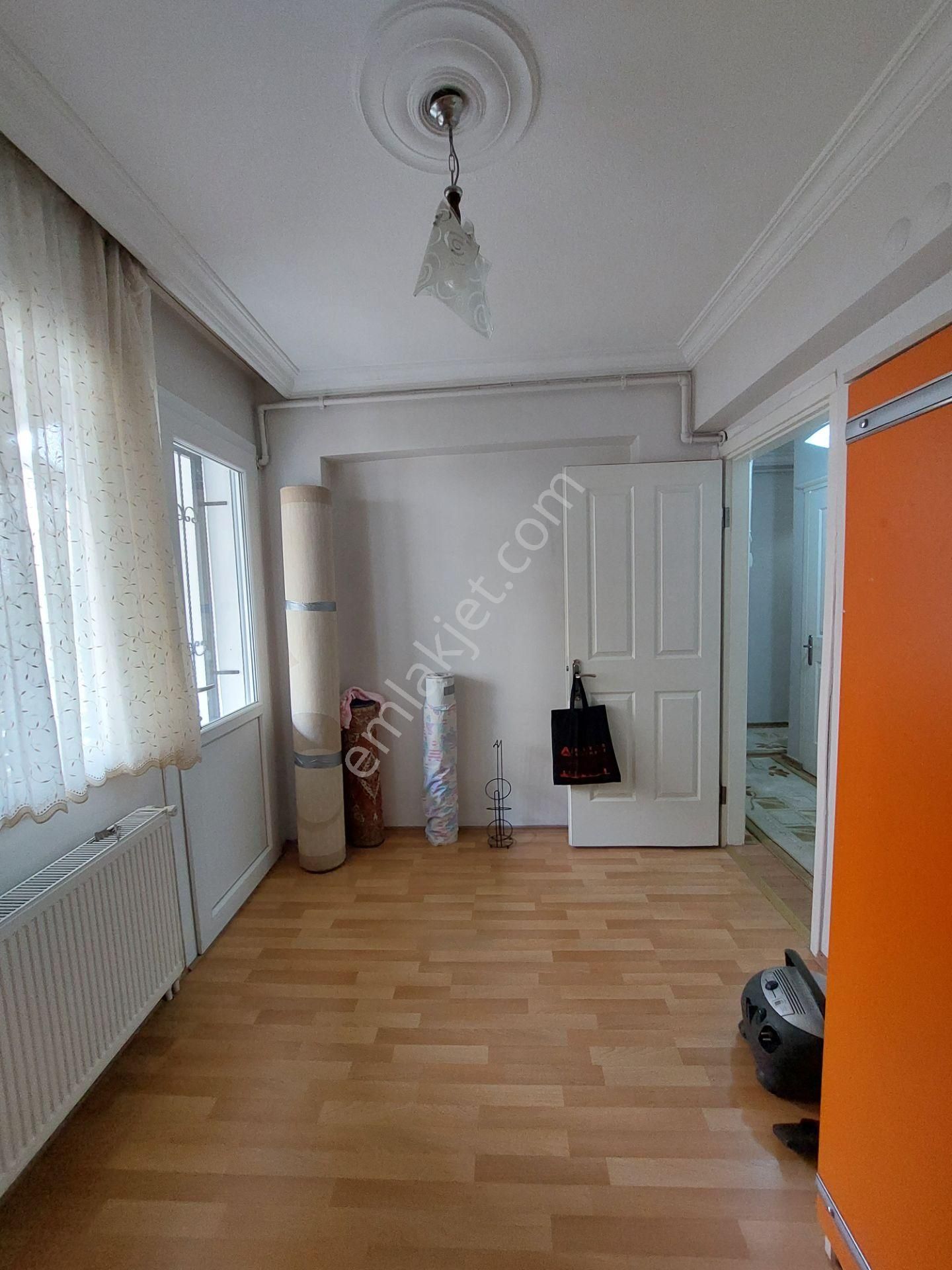 Dumlupınar Mahallesindeı Doğalgazlı Çift Cephe Arakat 2+1 Daire - Görsel 34