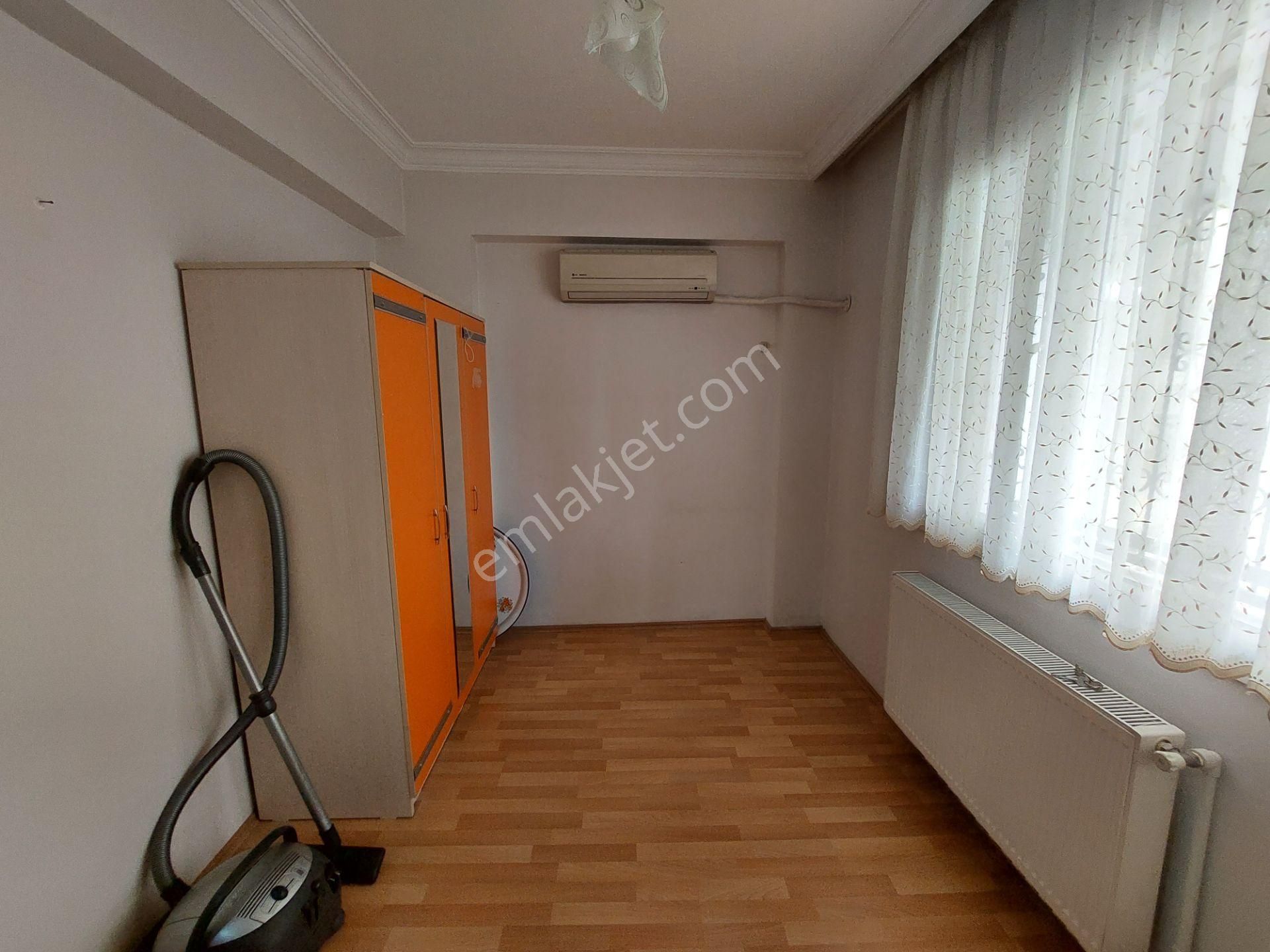 Dumlupınar Mahallesindeı Doğalgazlı Çift Cephe Arakat 2+1 Daire - Görsel 24