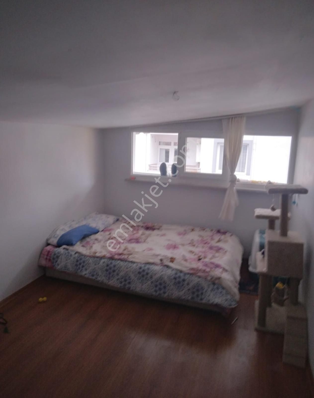 Esenyalıda 4 Yola Yakın 1+1 Satılık Çatı Katı - Görsel 6