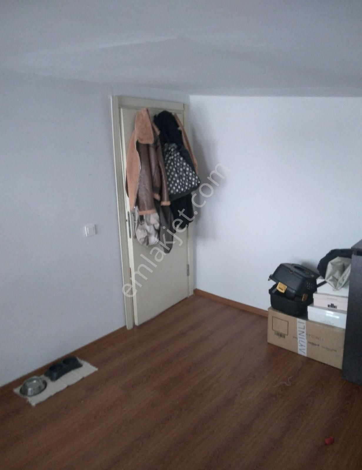 Esenyalıda 4 Yola Yakın 1+1 Satılık Çatı Katı - Görsel 9