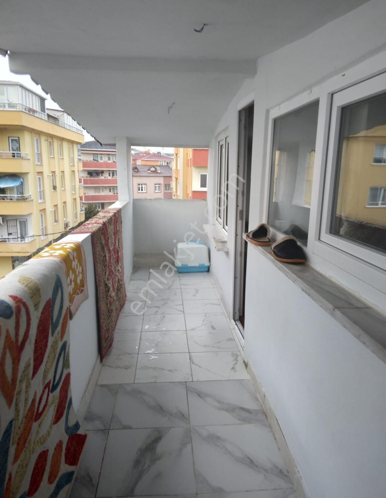 Esenyalıda 4 Yola Yakın 1+1 Satılık Çatı Katı - Görsel 5