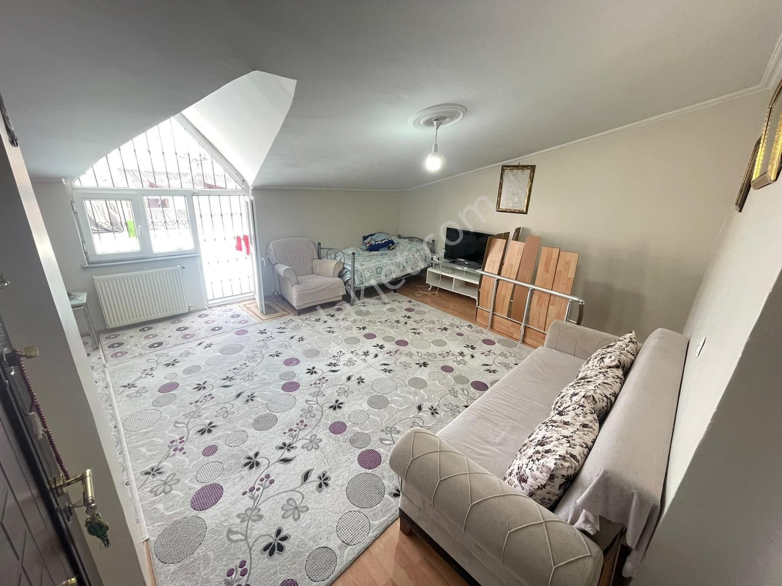 Üç Kardeşler'den İsmetpaşa Mah'de 3+2 200m² Kelepir Dublex Daire - Görsel 12