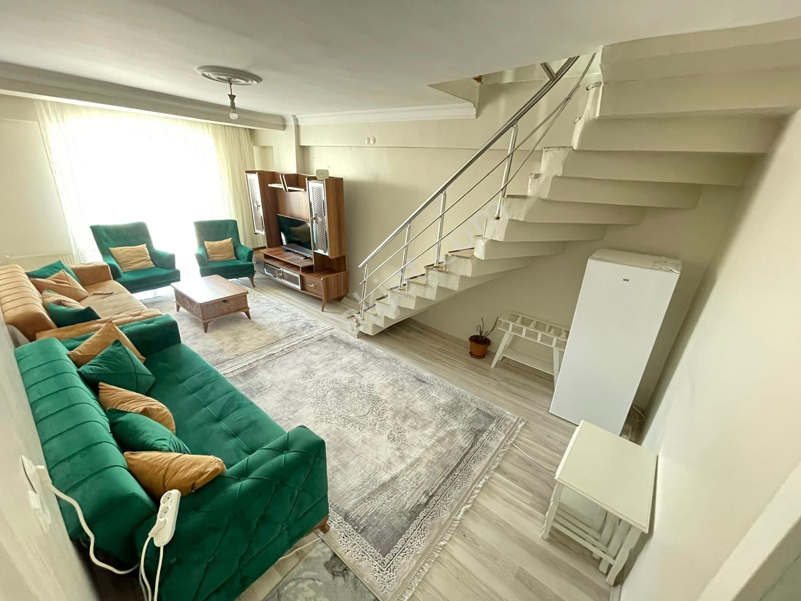 Üç Kardeşler'den İsmetpaşa Mah'de 3+2 200m² Kelepir Dublex Daire - Görsel 21