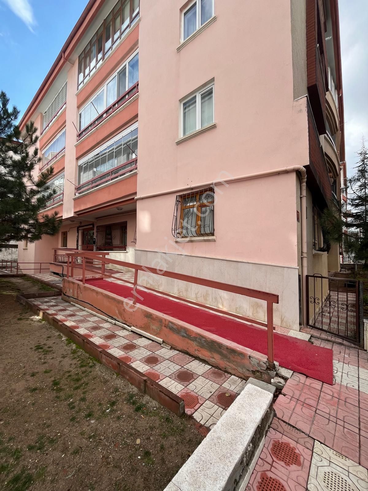 Mamak Kutlu Mahallesinde Aileler İçin İdeal: Okul Ve Market Yanı, Geniş 3+1 - Görsel 30