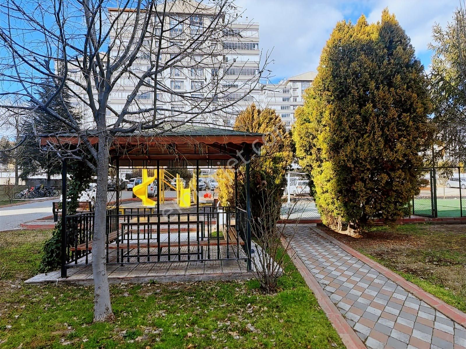 ''eryaman Efor''dan Asansörlü,kombili,arakat 3+1 Satılık Daire.. - Görsel 18