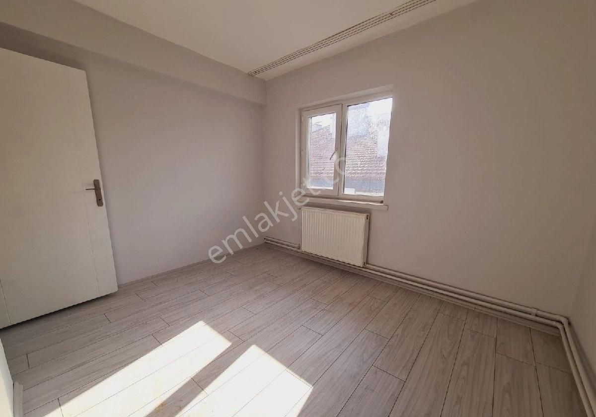 Keçiören.çaldıran 3+1 Katta İskanlı Uygun Daire - Görsel 18