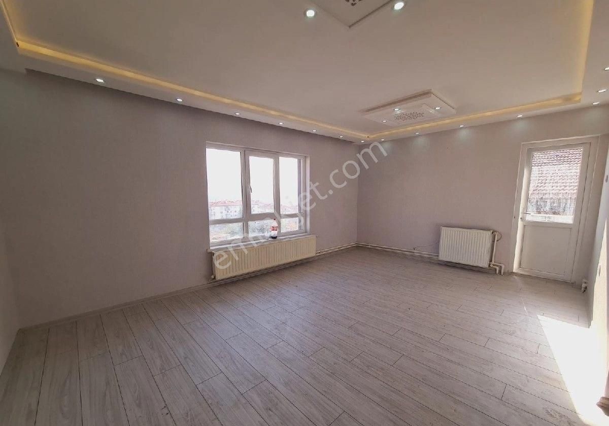 Keçiören.çaldıran 3+1 Katta İskanlı Uygun Daire - Görsel 14