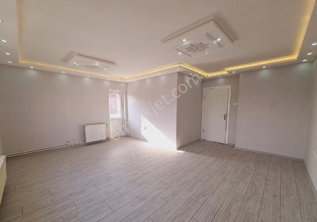 Keçiören.çaldıran 3+1 Katta İskanlı Uygun Daire - Görsel 23