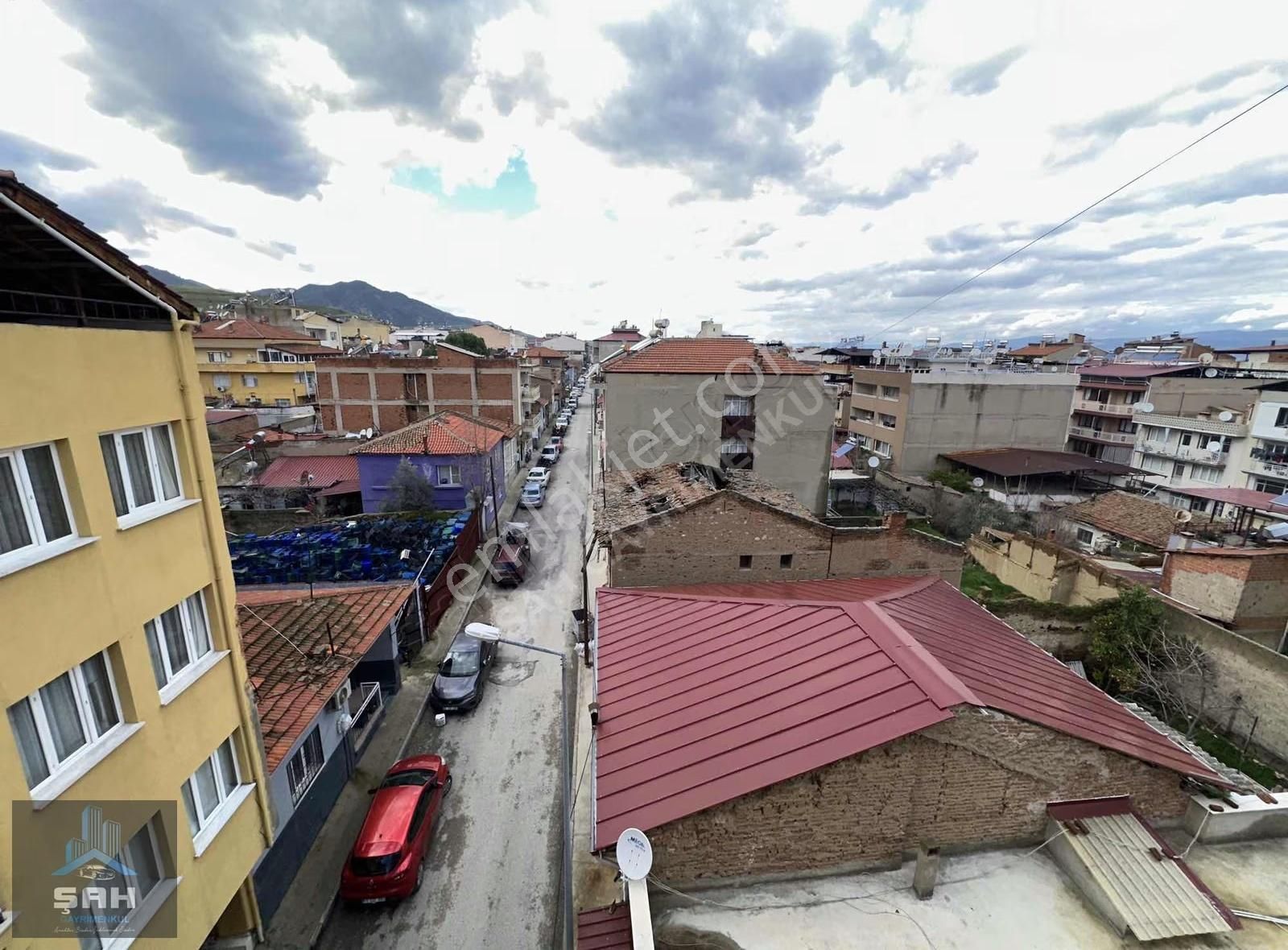 Şah'tan Sevgi Yolu Üst Caddesinde 2+1 Çift Cephe Satılık Daire - Görsel 21