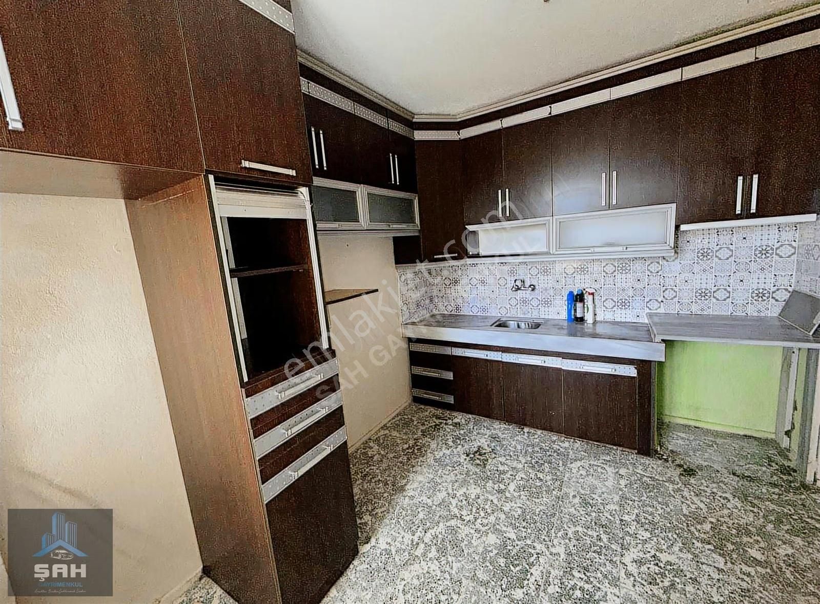 Şah'tan Sevgi Yolu Üst Caddesinde 2+1 Çift Cephe Satılık Daire - Görsel 15